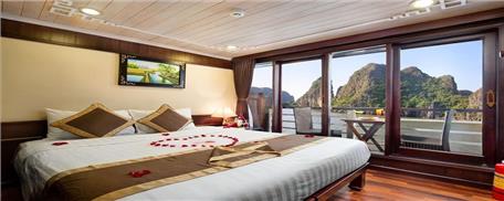 Du thuyền 4 sao Le Journey 